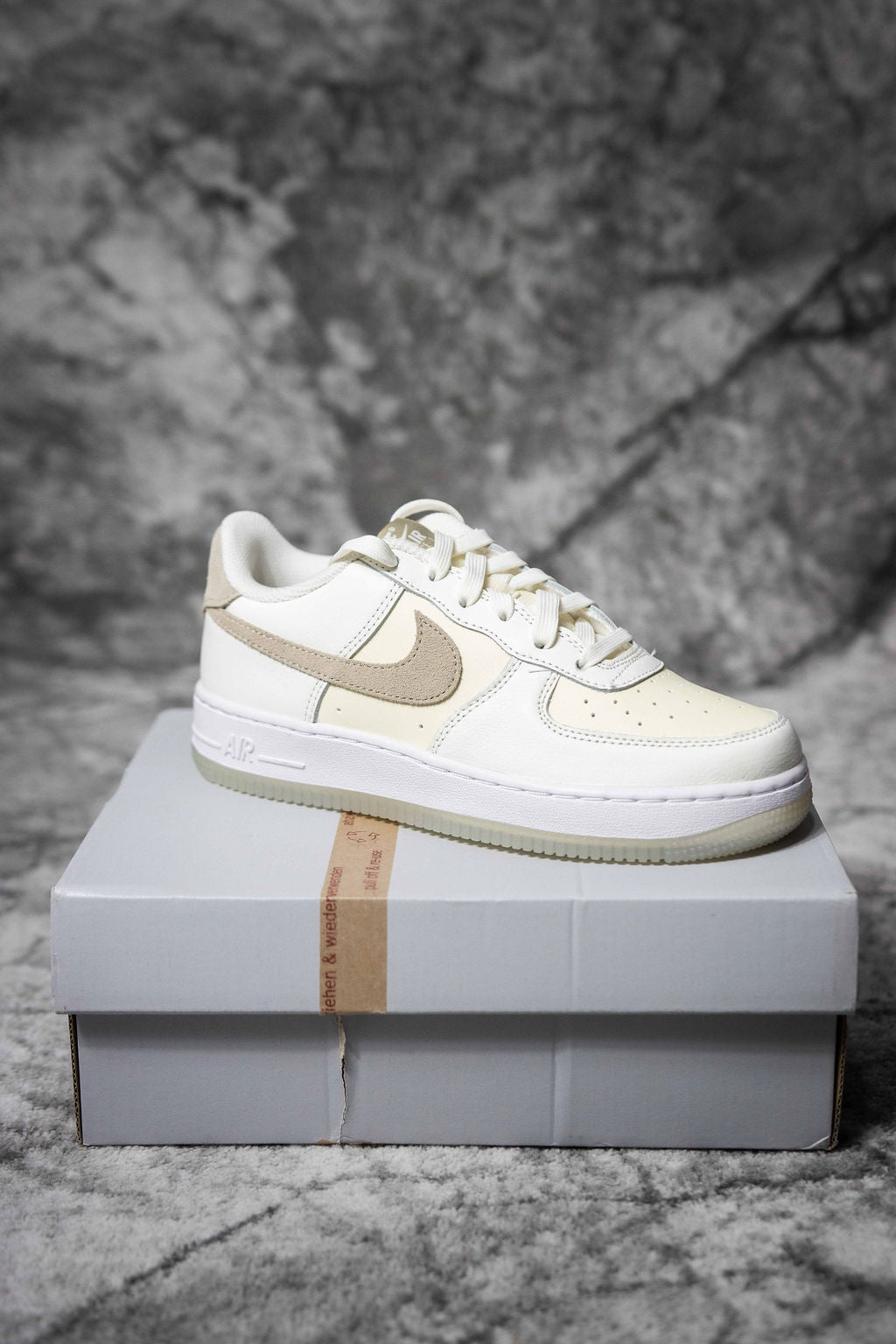 Nike Air Force 1 Low Gs Coconut Milk