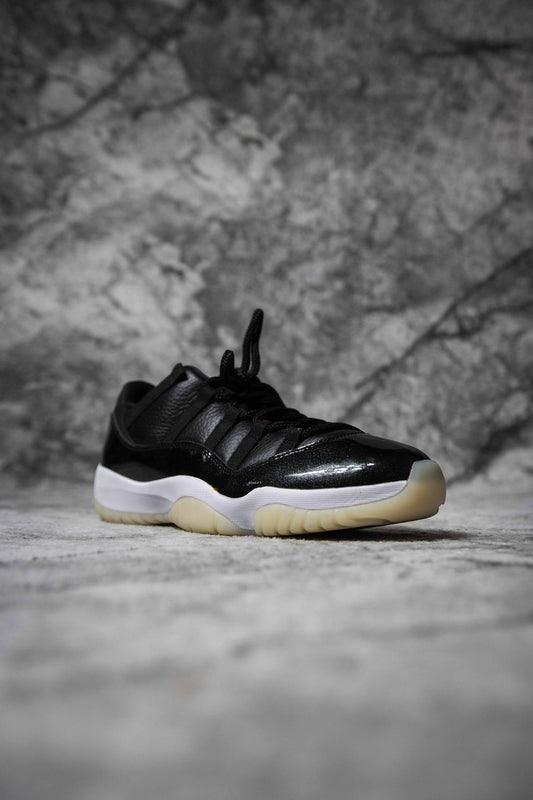 Jordan 11 Low 72-10