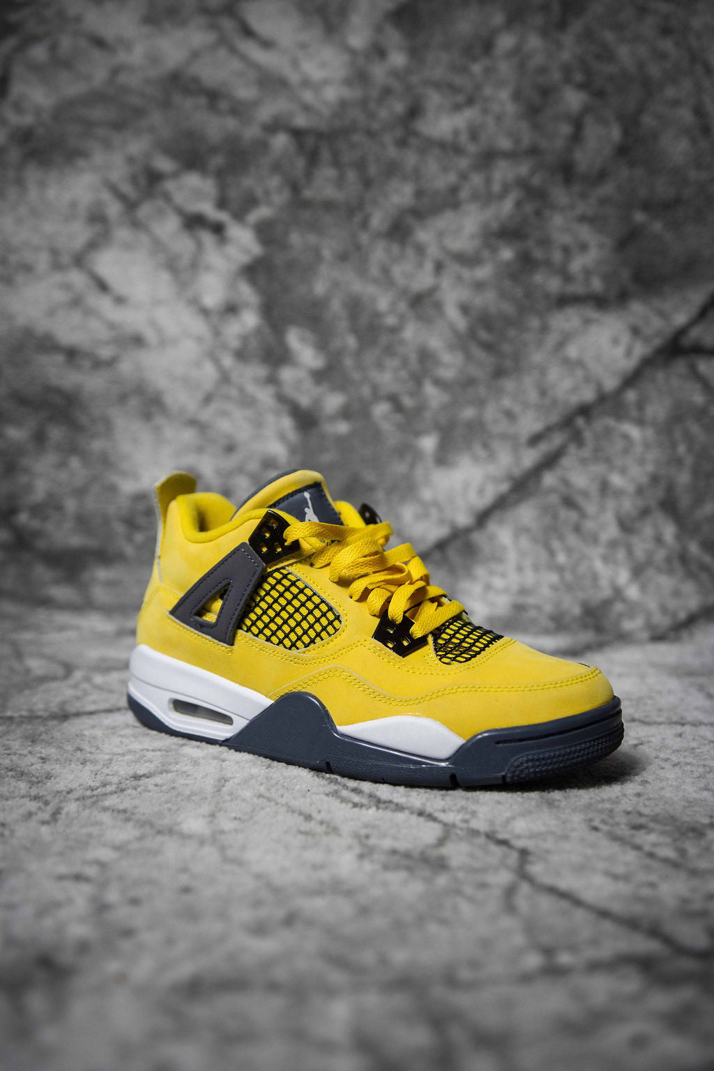 Jordan 4 Lightning Gs