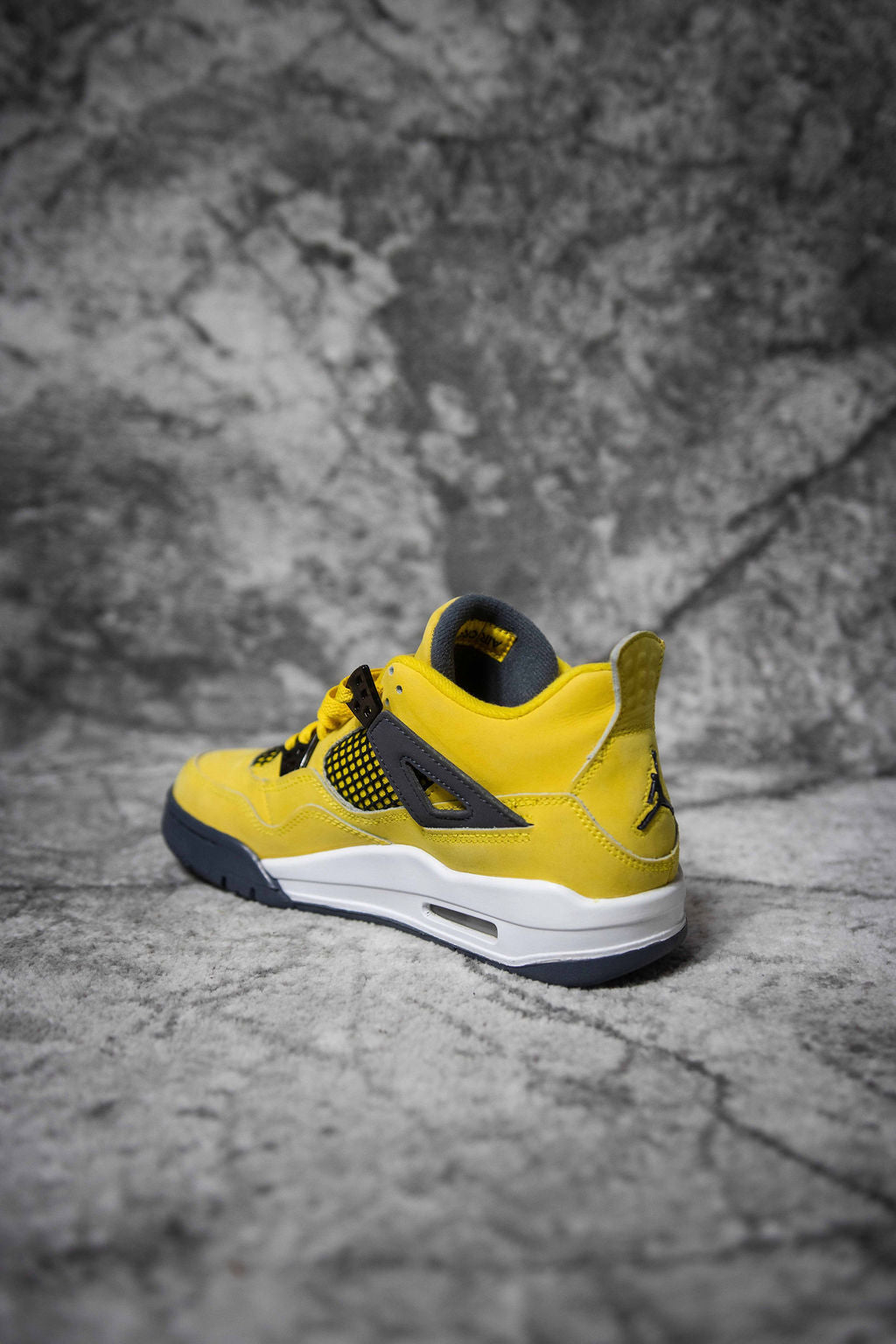 Jordan 4 Lightning Gs