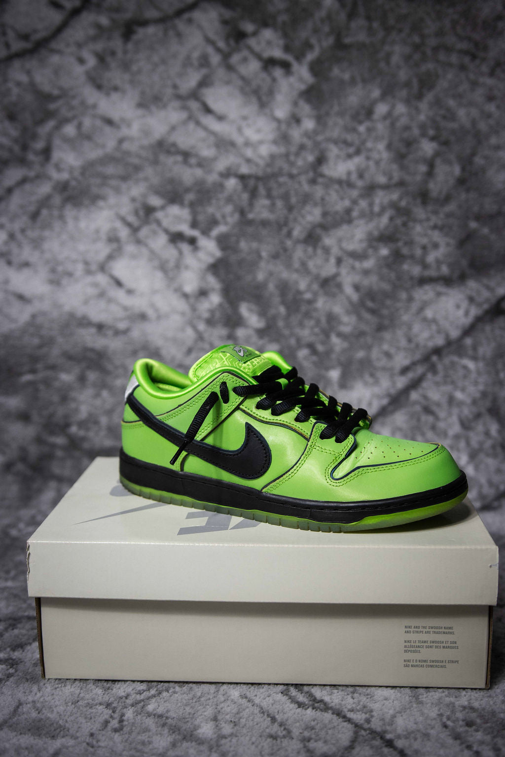 Nike Sb Dunk Low x Powerpuff Girls 'Buttercup'