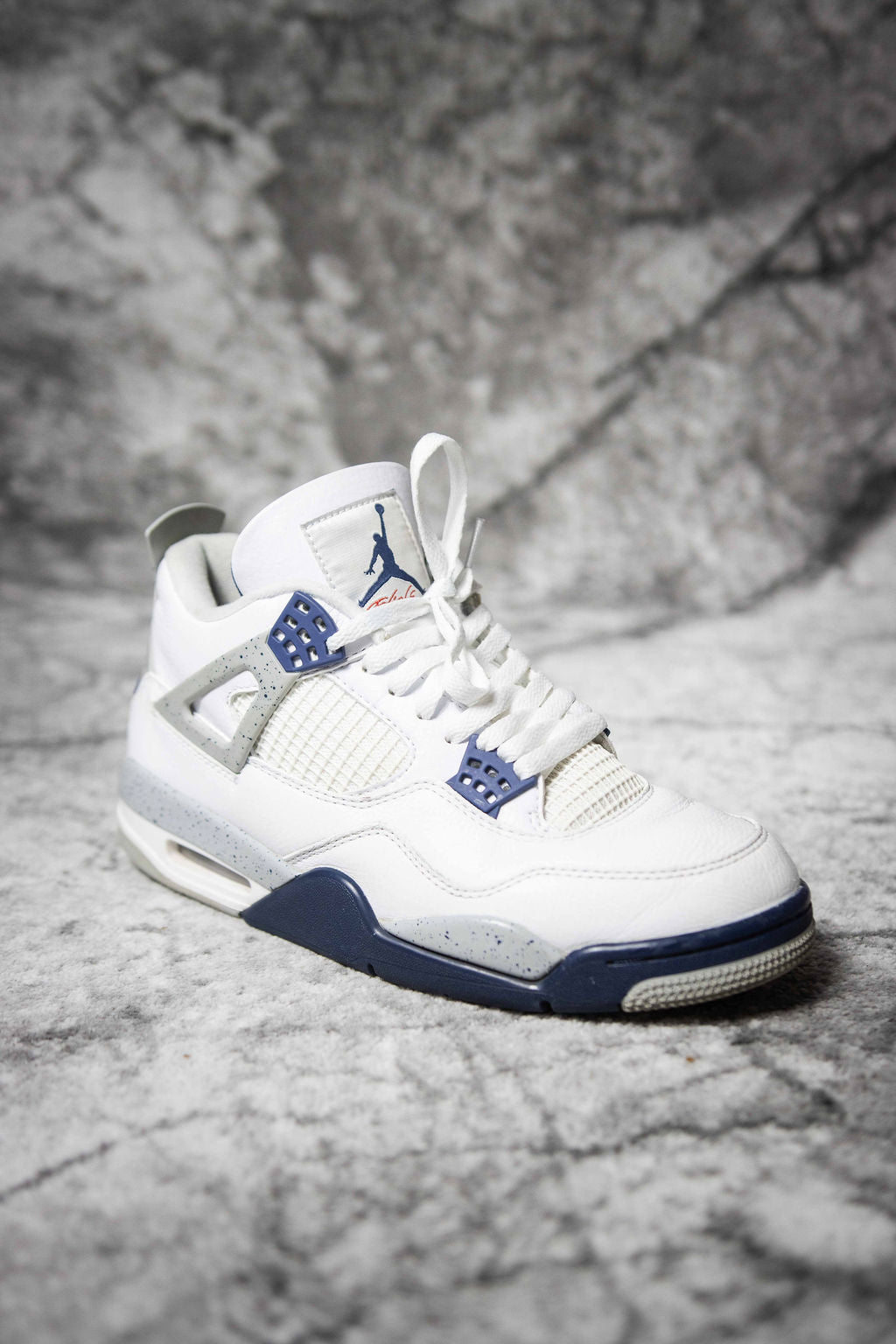Jordan 4 Midnight Navy