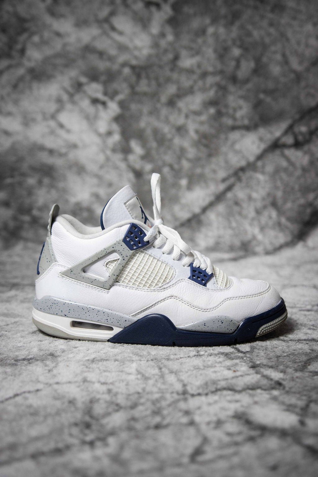 Jordan 4 Midnight Navy