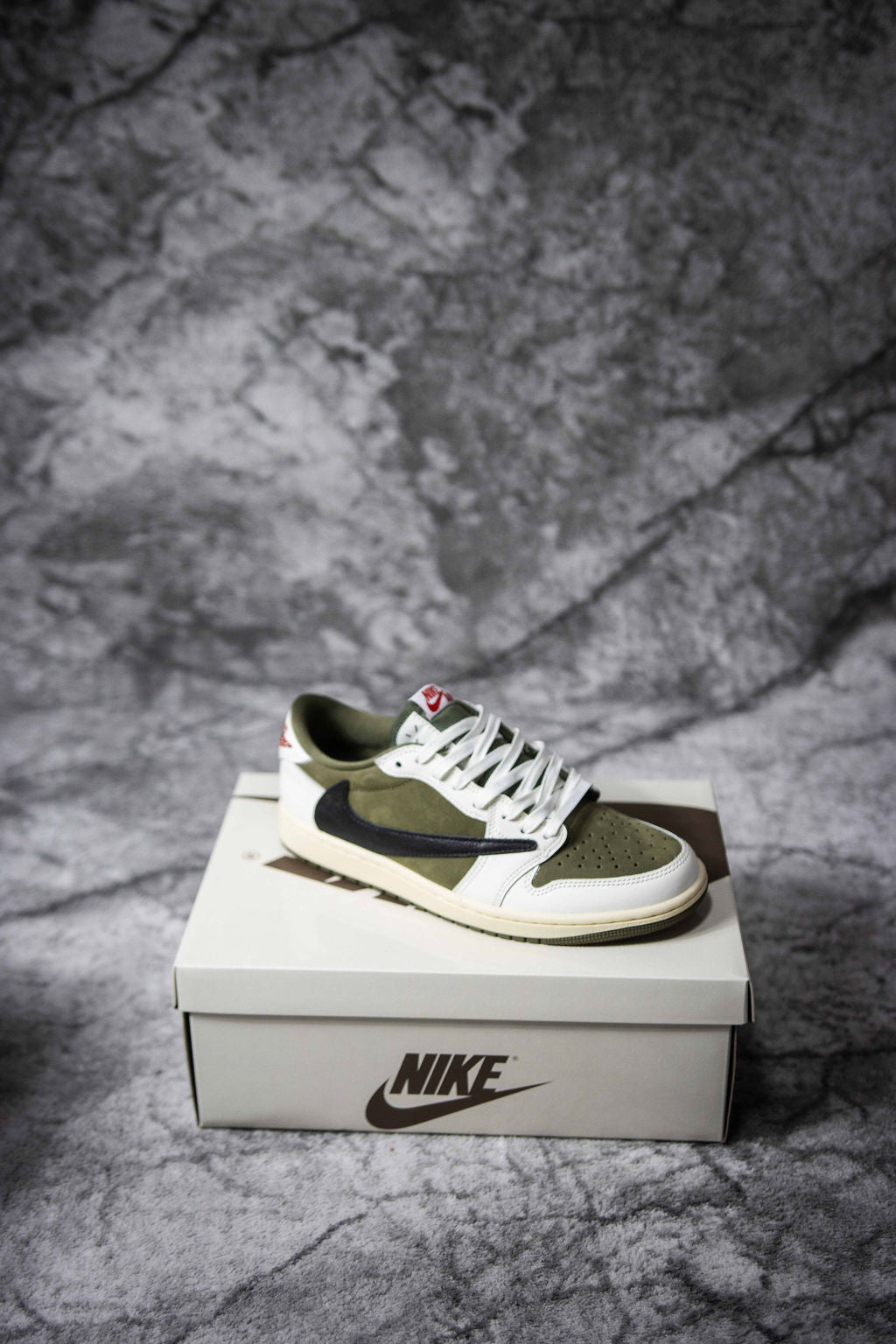 Jordan 1 Low x Travis Scott „Medium Olive”