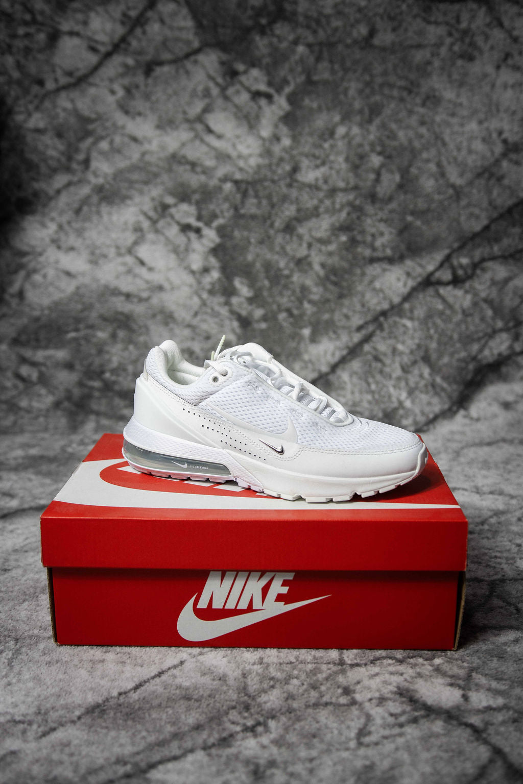 Nike Air Max Pulse White
