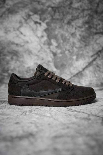 Jordan 1 Low x Travis Scott 'Velvet Brown'
