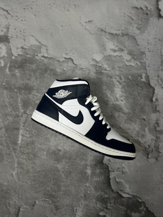 Jordan 1 Mid Navy