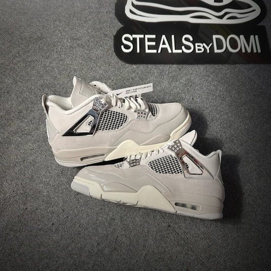 Jordan 4 Frozen Moments W